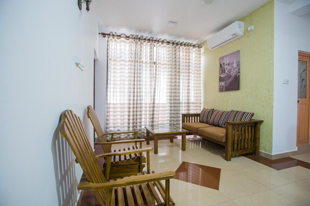 Maple Tree Residencies Hotel Dehiwala-Mount Lavinia Kültér fotó